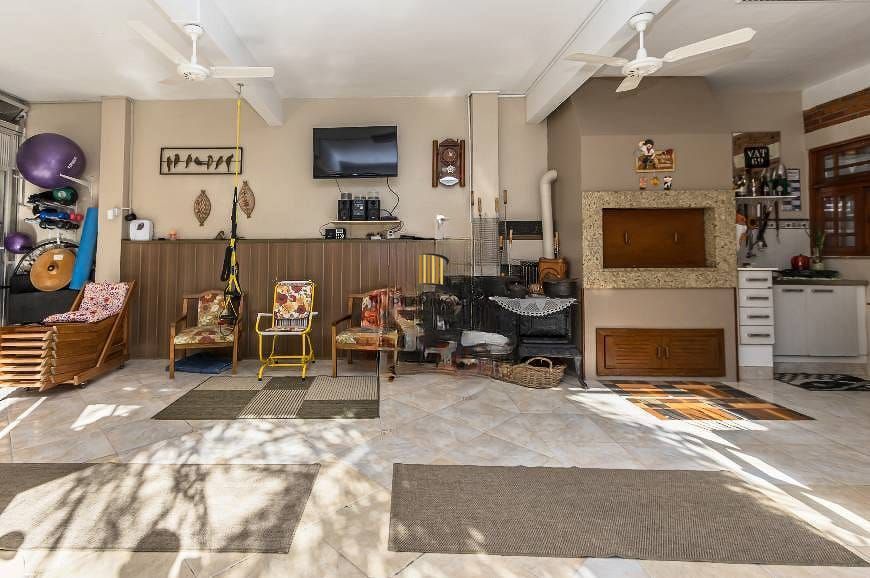 Casa à venda, 290 m² por R$ 1.300.000,00 - Vila Ipiranga - Porto Alegre/RS