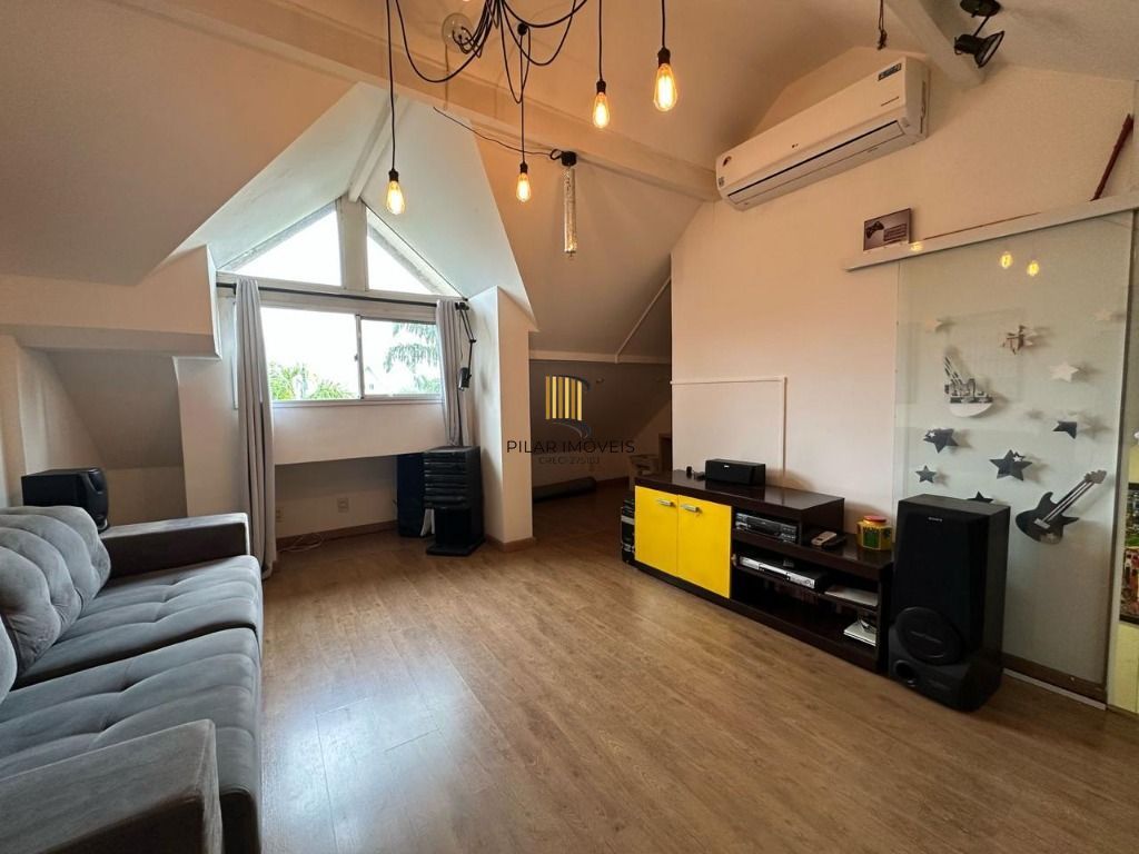 Casa com 3 dormitórios à venda, 144 m² por R$ 899.000,00 - Ecoville - Porto Alegre/RS