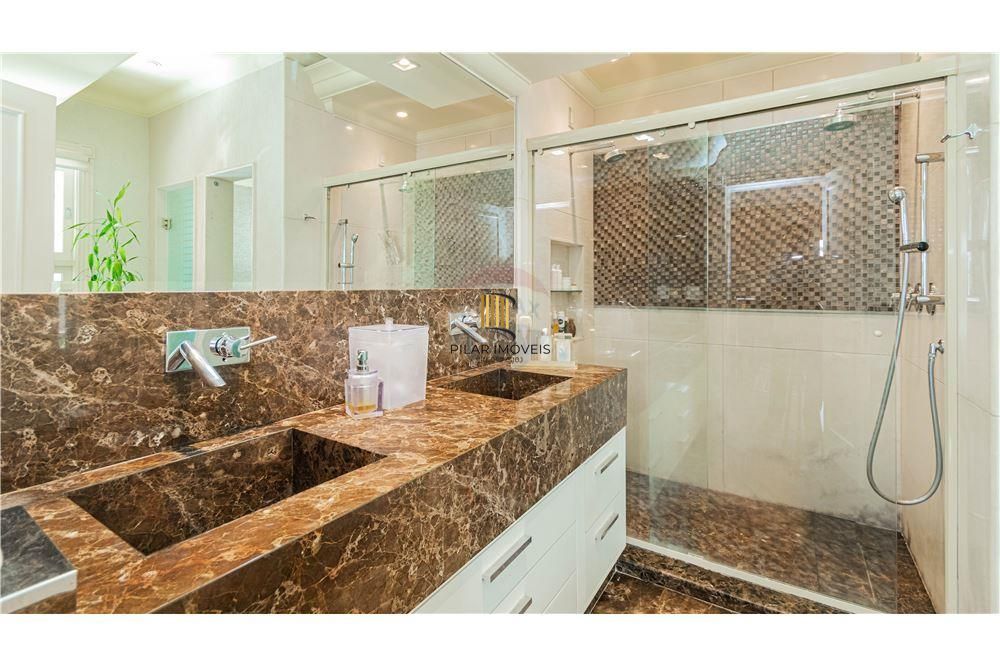 Casa luxuosa à venda, 941 m² por R$ 6.800.000 - Cavalhada - Porto Alegre/RS