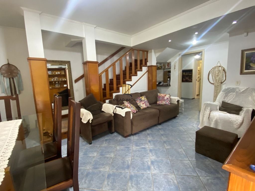 Sobrado com 3 dormitórios à venda, 195 m² por R$ 720.000,00 - Jardim Itu Sabará - Porto Alegre/RS