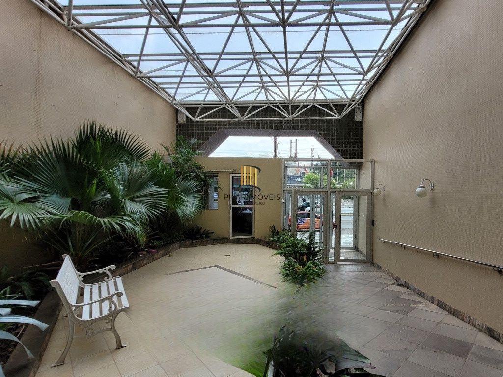 Apartamento com 1 dormitório SEMI MOBILIADO à venda, 49 m² por R$ 450.000 - Boa Vista - Porto Alegre/RS