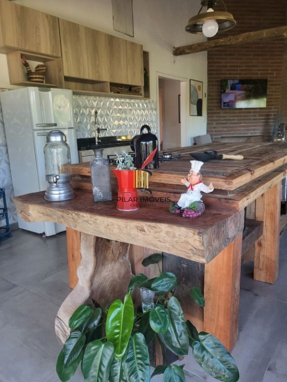 Casa com 3 dormitórios à venda, 250 m² por R$ 600.000,00 - Águas Claras - Viamão/RS