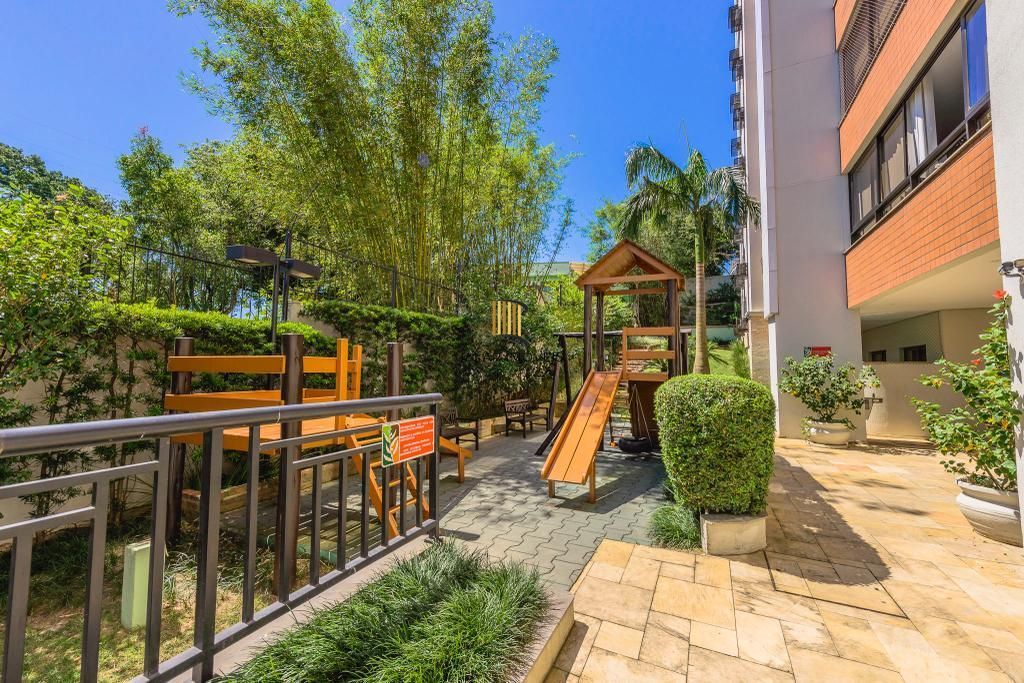 PORTO NOBRE vende excelente apartamento semi mobiliado, com 3 quartos, no bairro Rio Branco.