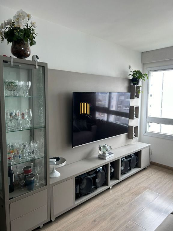 Apartamento com 3 dormitórios à venda, 81 m² por R$ 870.000,00 - São Sebastião - Porto Alegre/RS