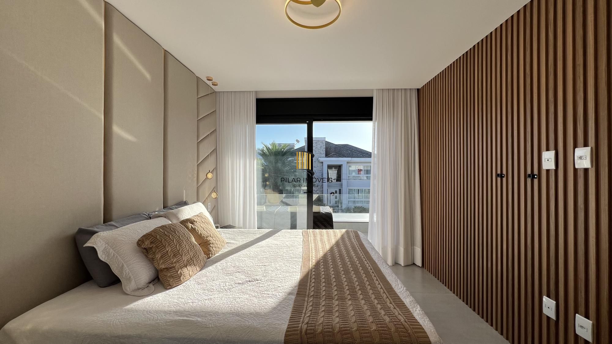 Casa em condomínio fechado