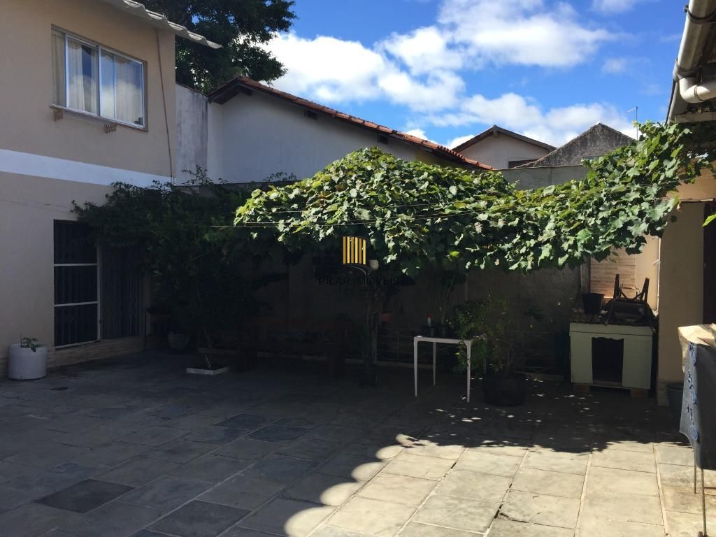 PORTO NOBRE VENDE Casa com 6 dormitórios por R$ 690.000 - Jardim Itu Sabará - Porto Alegre/RS