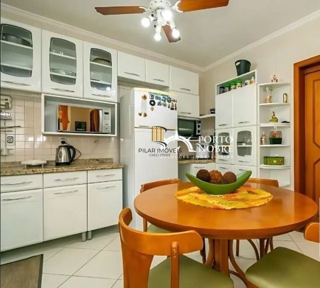 Casa com 3 dormitórios Semi mobiliado, 211 m² - venda por R$ 1.499.000 ou aluguel por R$ 9.930/mês