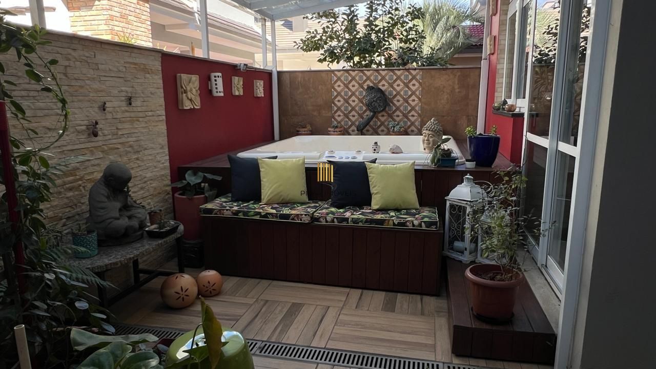 Casa de Condomínio 3 dormitórios no bairro Ecoville