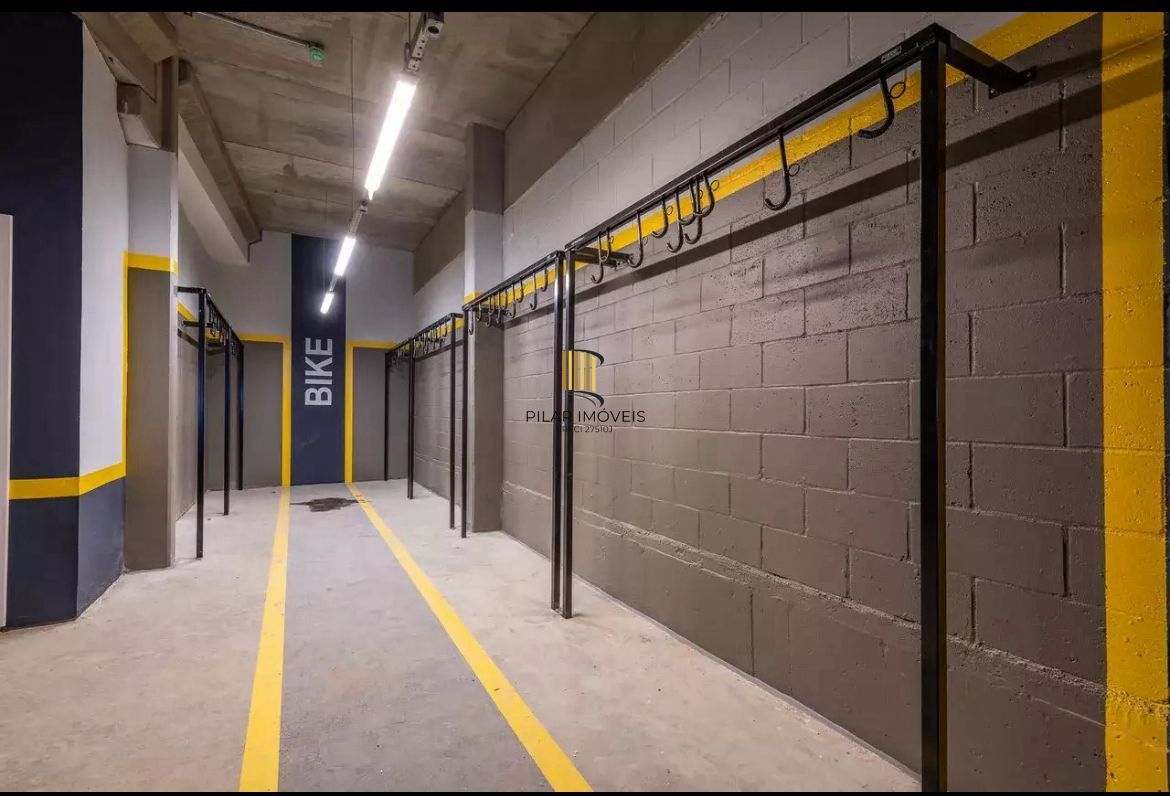 Apartamento 2 dormitórios no bairro São Sebastião