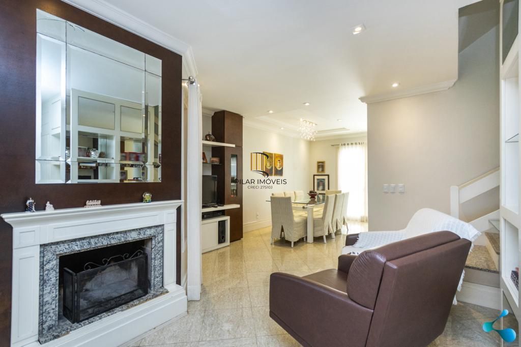 Porto Nobre vende  excelente casa com 4 dormitórios no Jardim Planalto