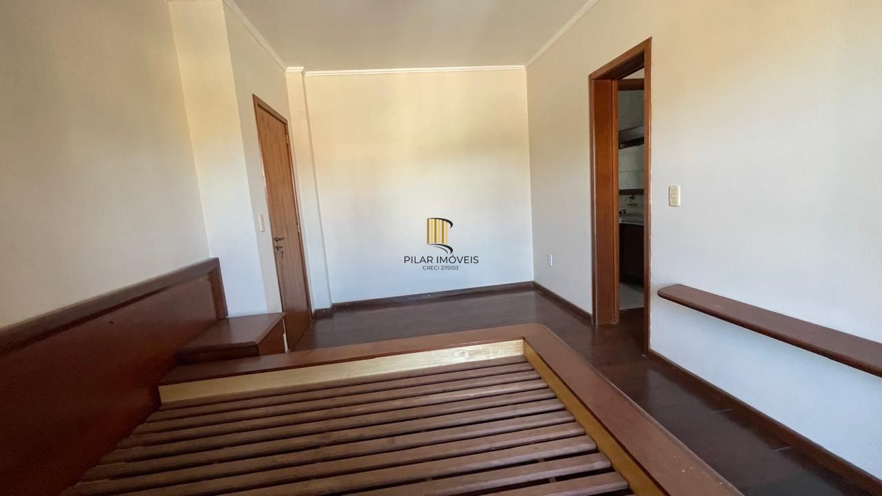 Casa 4 dormitórios no bairro Jardim Itu