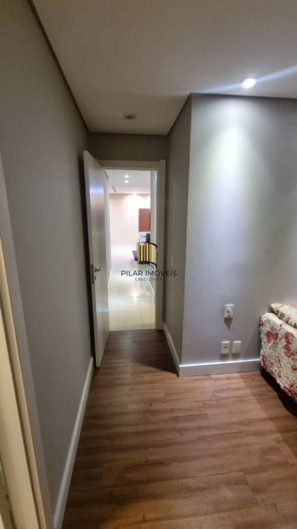 Apartamento com 3 dormitórios à venda, 76 m² por R$ 648.000,00 - Sarandi - Porto Alegre/RS