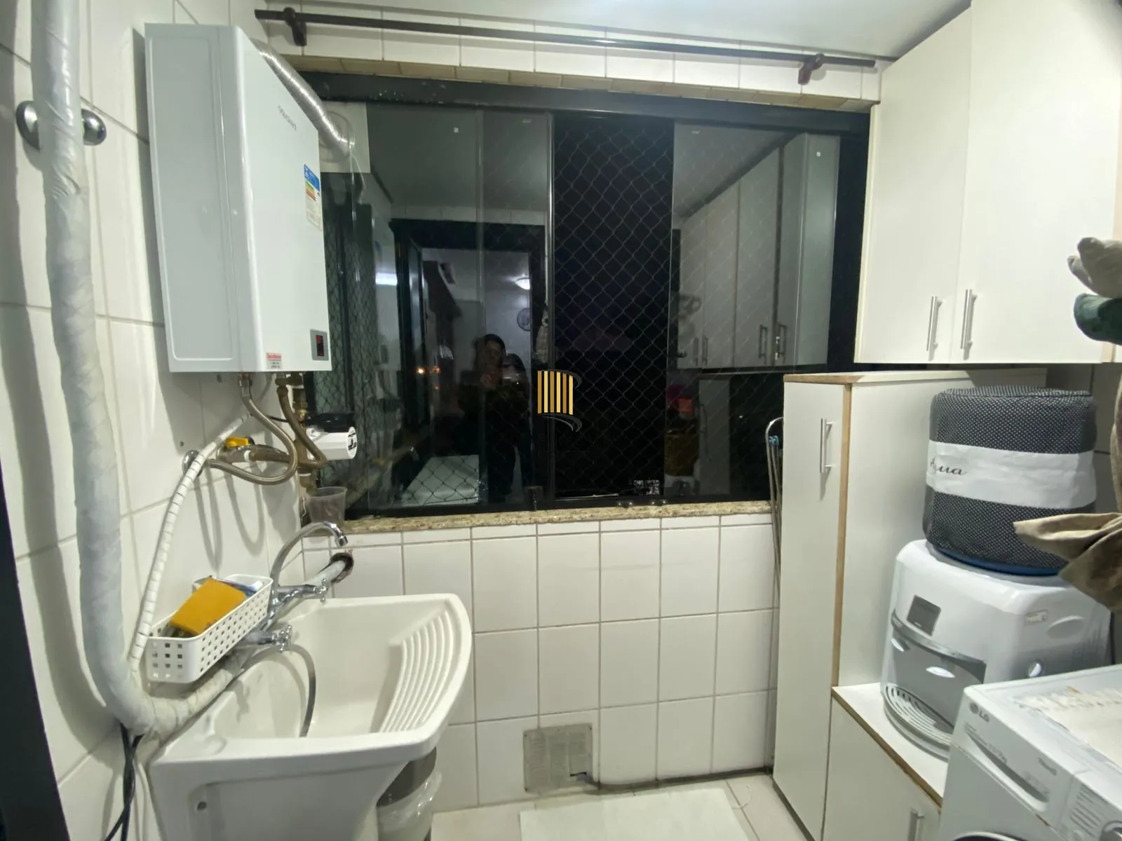 OTIMO APARTAMENTO 03 DORM SEMI MOBILIADO , ELEVADOR 2 VAGAS