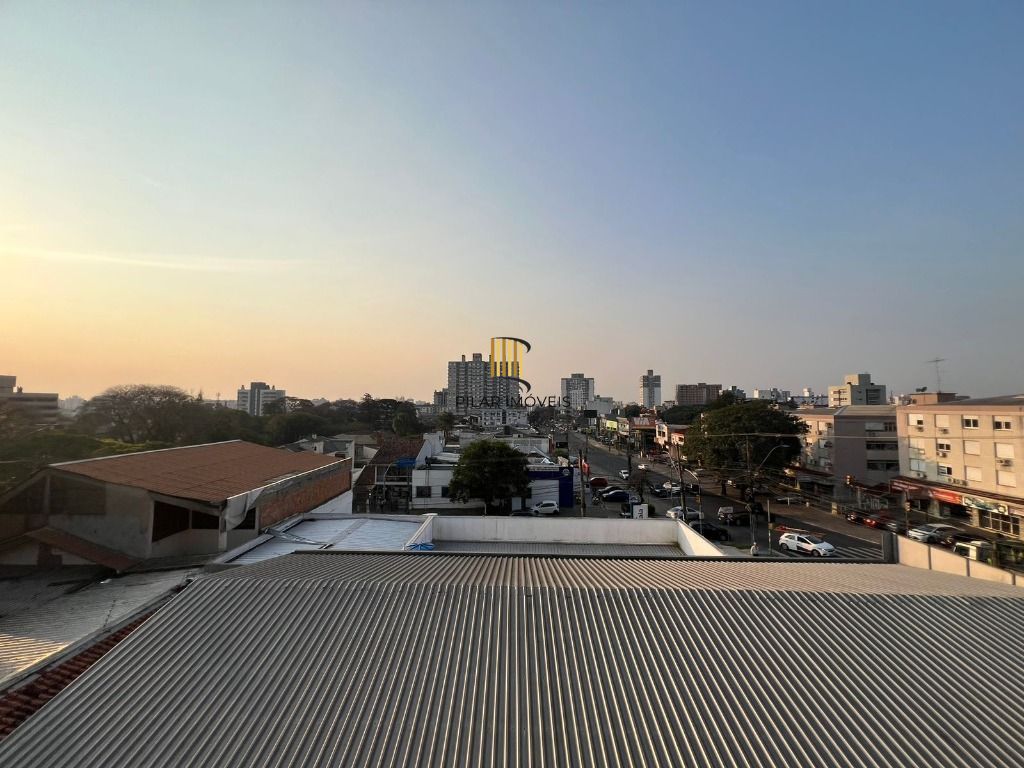 Apartamento com 2 dormitórios à venda, 88 m² por R$ 300.000,00 - Vila Ipiranga - Porto Alegre/RS