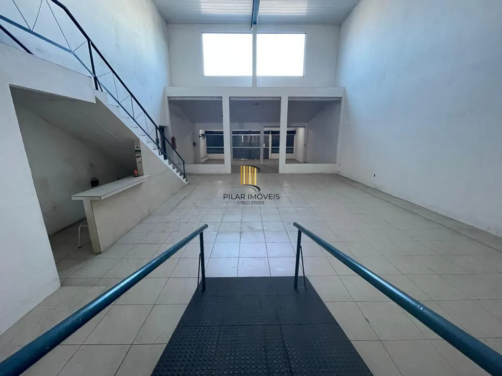 Prédio, 750 m² - venda por R$ 1.590.000,00 ou aluguel por R$ 8.000,00/mês - Rubem Berta - Porto Alegre/RS