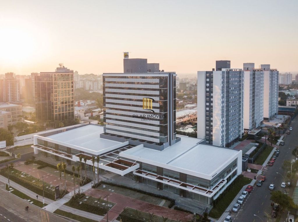 Apartamento com 3 dormitórios à venda, 67 m² por R$ 790.000,00 - São Sebastião - Porto Alegre/RS