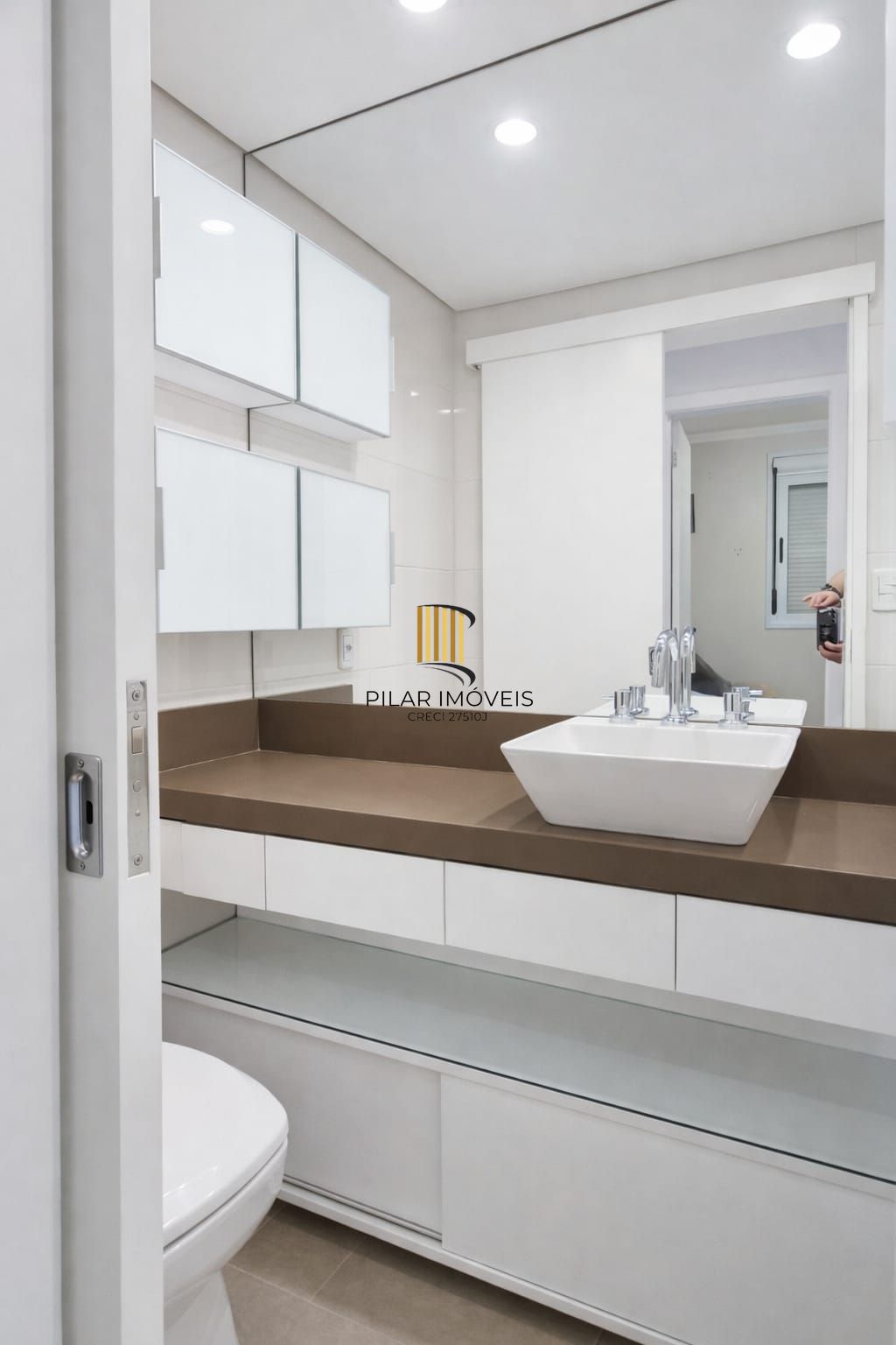 Apartamento 2 dormitórios ,71m2, no bairro Cristo Redentor em Porto Alegre