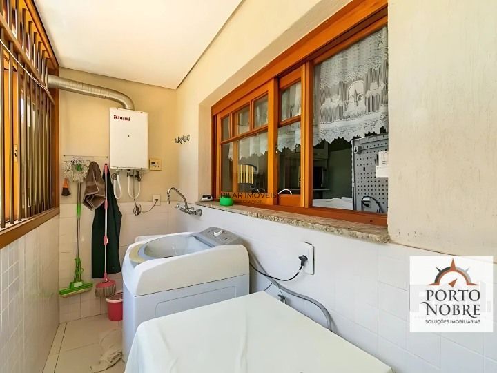 Casa com 3 dormitórios Semi mobiliado, 211 m² - venda por R$ 1.499.000 ou aluguel por R$ 9.930/mês