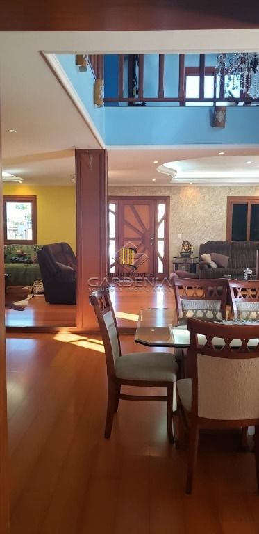 Casa com 5 dormitórios à venda, 509 m² por R$ 1.690.000,00 - Rubem Berta - Porto Alegre/RS