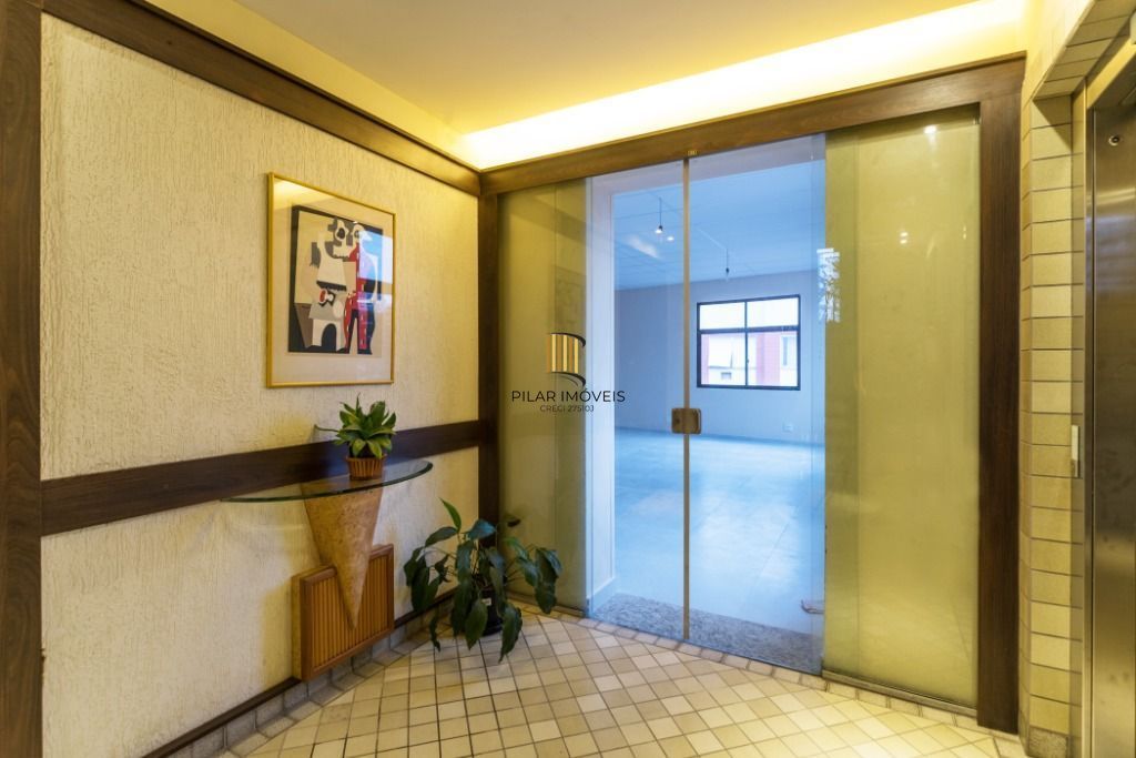 Excelente espaço comercial à venda, 71 m² por R$ 230.000 - Passo d'Areia - Porto Alegre/RS