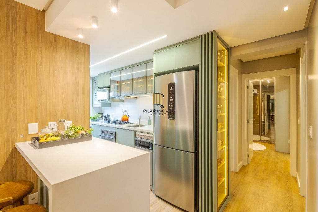 Apartamento com 2 dormitórios à venda, 66 m² por R$ 540.000,00 - Jardim Itu Sabará - Porto Alegre/RS