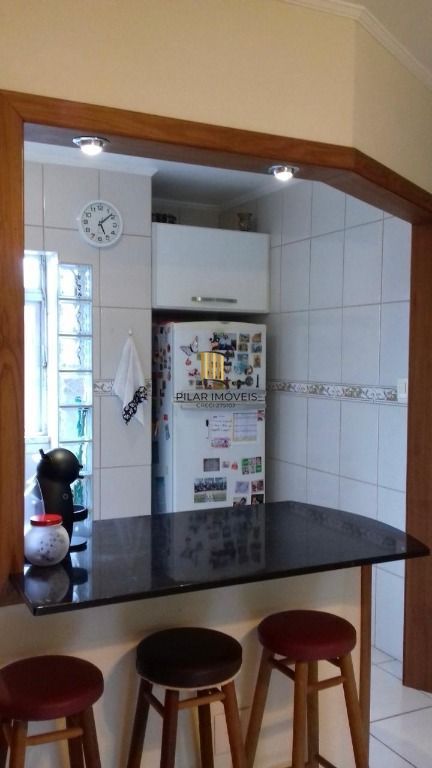 Apartamento com 2 dormitórios à venda, 57 m² por R$ 280.000,00 - Vila Ipiranga - Porto Alegre/RS