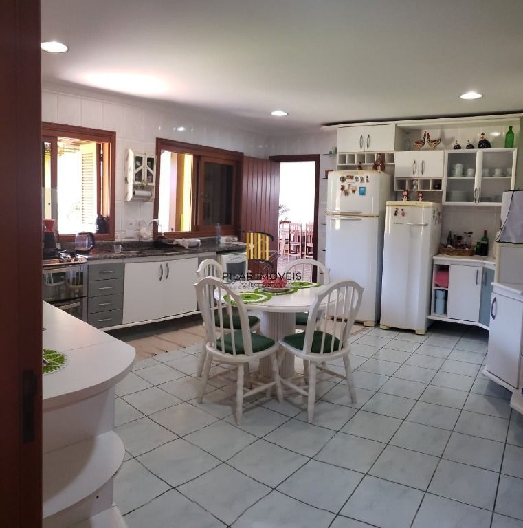 Casa com 5 dormitórios à venda, 509 m² por R$ 1.690.000,00 - Rubem Berta - Porto Alegre/RS