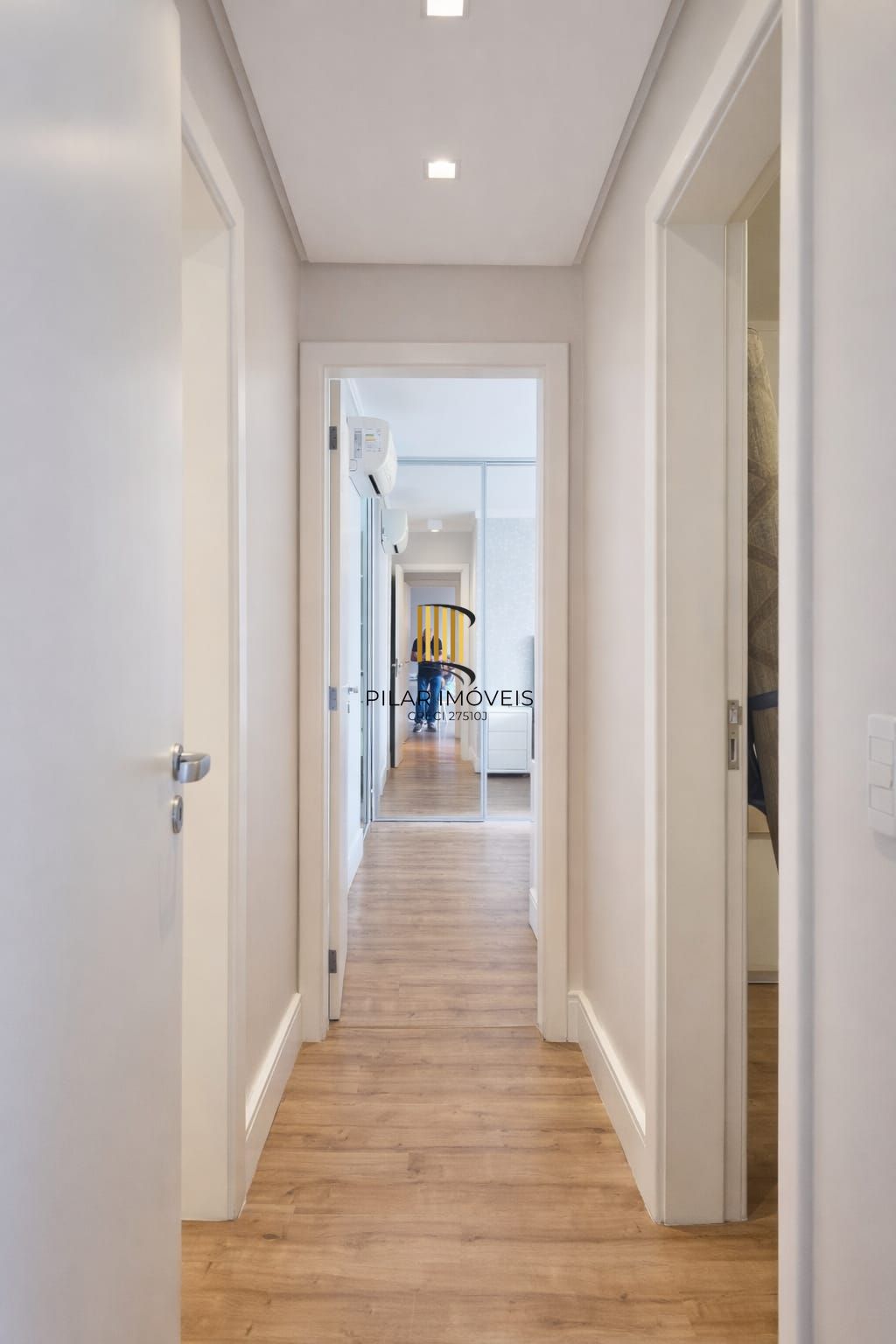 Apartamento 2 dormitórios ,71m2, no bairro Cristo Redentor em Porto Alegre