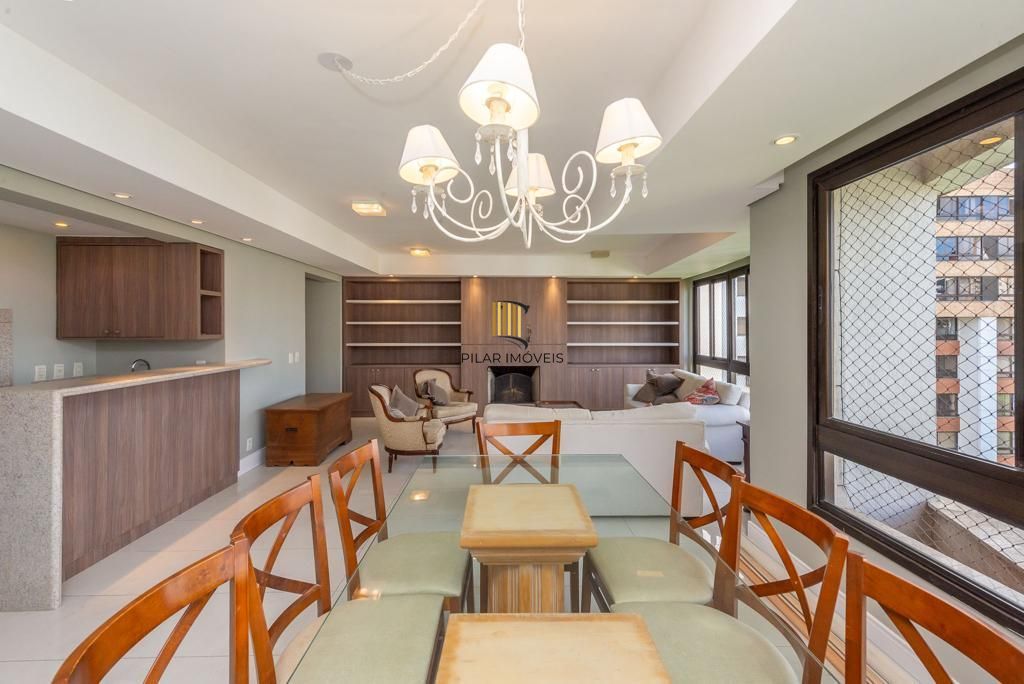 PORTO NOBRE vende excelente apartamento semi mobiliado, com 3 quartos, no bairro Rio Branco.