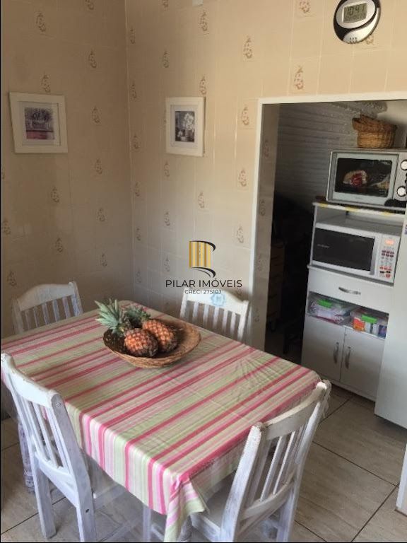 PORTO NOBRE VENDE Casa com 6 dormitórios por R$ 690.000 - Jardim Itu Sabará - Porto Alegre/RS