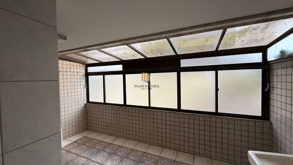 Apartamento com 3 dormitórios à venda, 147 m² por R$ 796.000,00 - Jardim Itu Sabará - Porto Alegre/RS