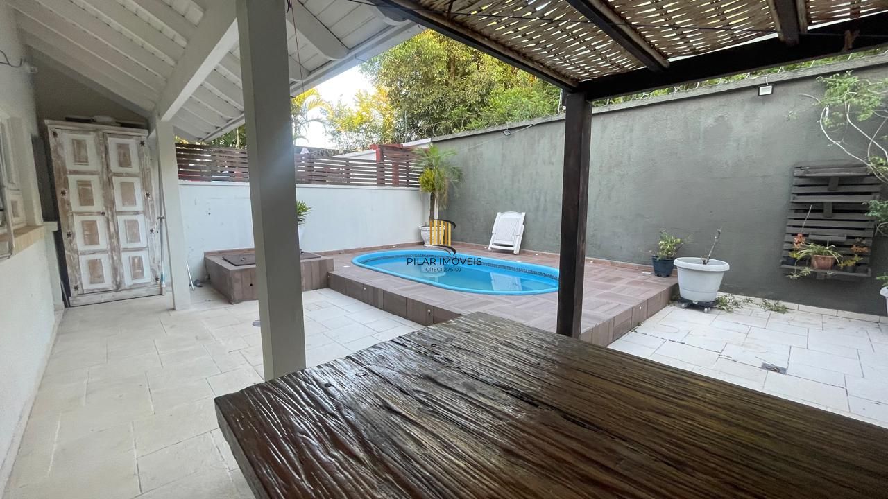 Casa 3 dormitórios no bairro Sarandi