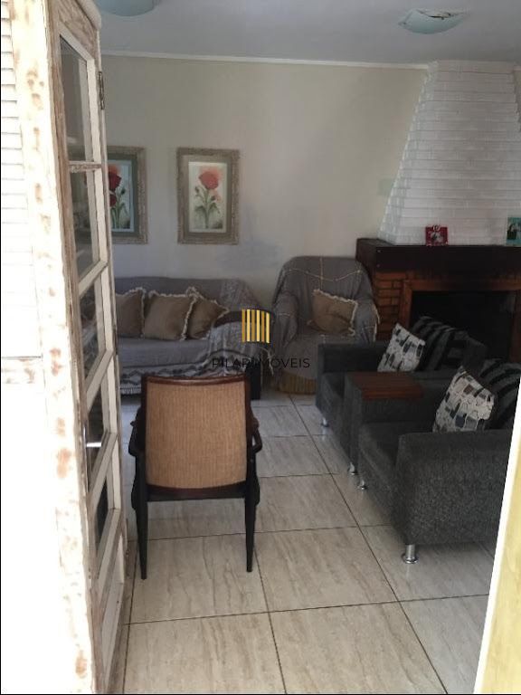 PORTO NOBRE VENDE Casa com 6 dormitórios por R$ 690.000 - Jardim Itu Sabará - Porto Alegre/RS