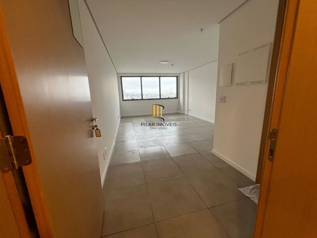 Linda Sala Medplex, 33 m² - venda por R$ 295.000 ou aluguel por R$ 2.170/mês - Cristo Redentor - Porto Alegre/RS - Pilar Imóveis