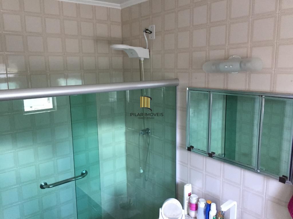 PORTO NOBRE VENDE Casa com 6 dormitórios por R$ 690.000 - Jardim Itu Sabará - Porto Alegre/RS