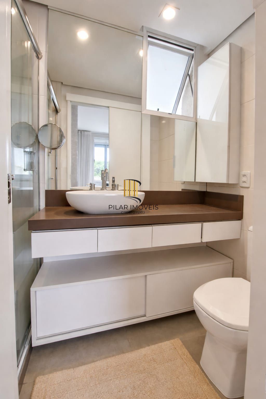 Apartamento 2 dormitórios ,71m2, no bairro Cristo Redentor em Porto Alegre