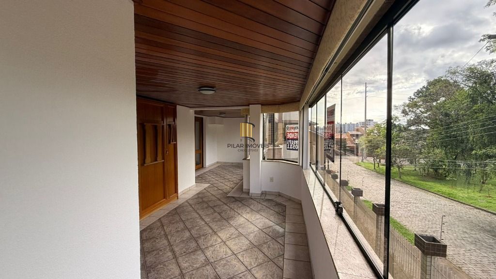 Apartamento com 3 dormitórios à venda, 147 m² por R$ 796.000,00 - Jardim Itu Sabará - Porto Alegre/RS