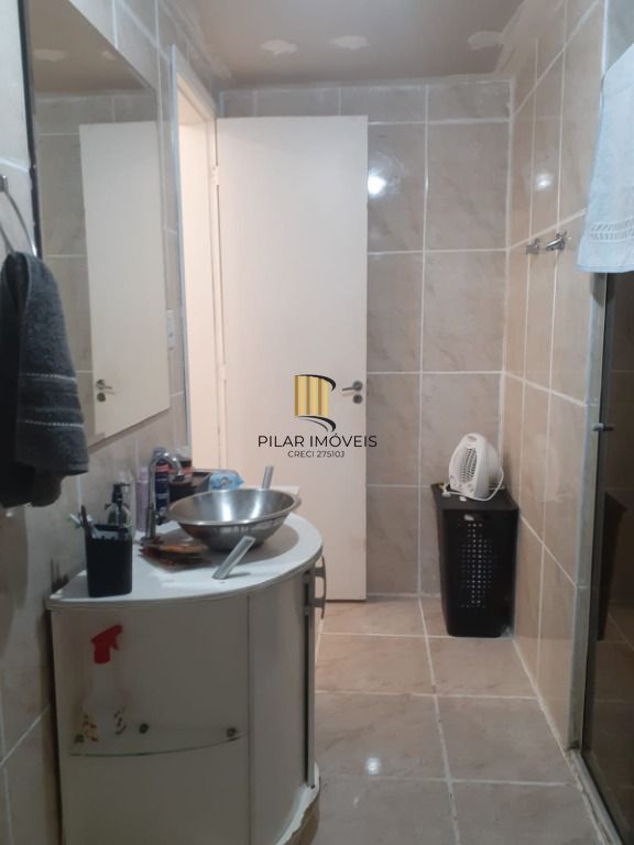 Apartamento com 2 dormitórios à venda, 69 m² por R$ 300.000,00 - Vila Ipiranga - Porto Alegre/RS