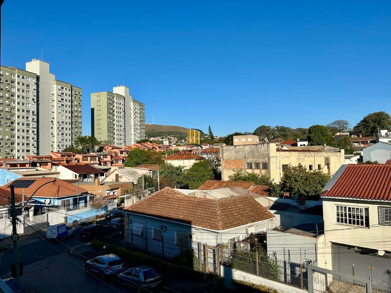 Apartamento 2 dormitórios próximo a Oscar Pereira