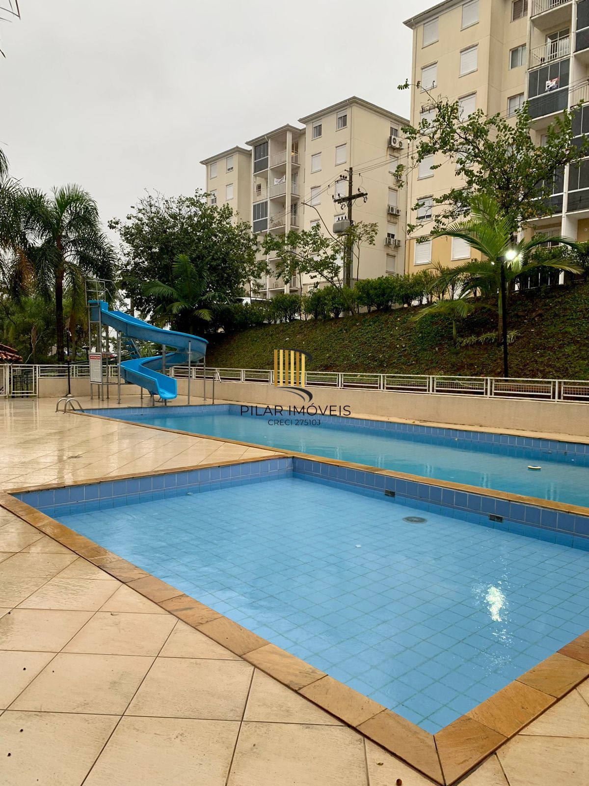Apartamento semi mobiliado 2 dormitórios com sacada e vaga de garagem em condomínio com infra completa