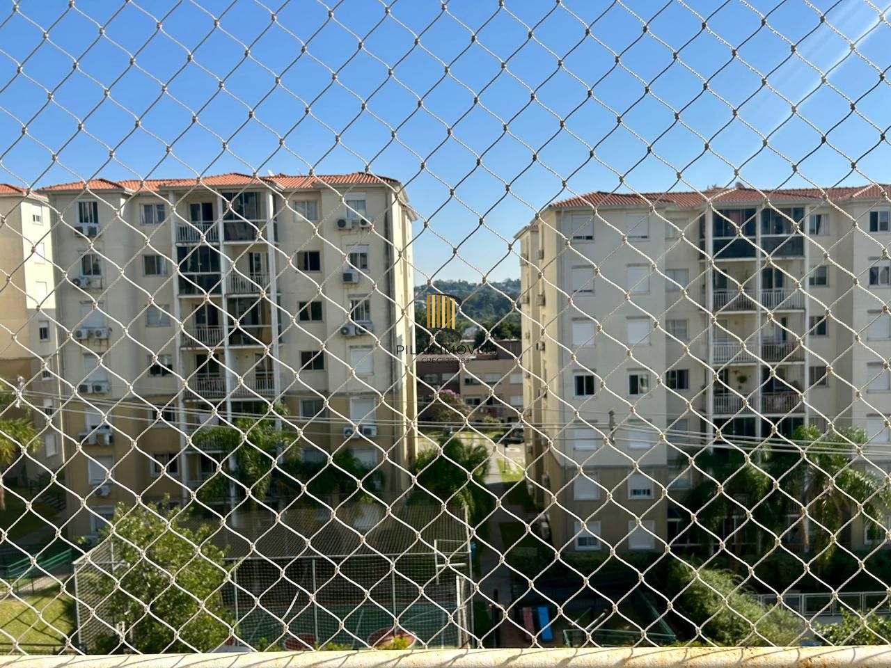 Apartamento semi mobiliado 2 dormitórios com sacada e vaga de garagem em condomínio com infra completa
