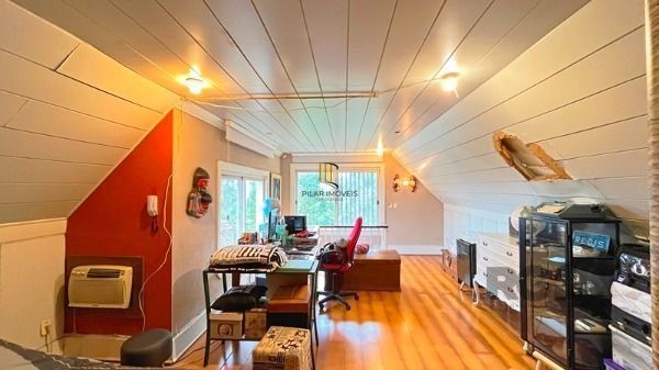 Casa Condominio em Porto Alegre, no bairro Jardim Isabel, com 3 dormitório(s), à