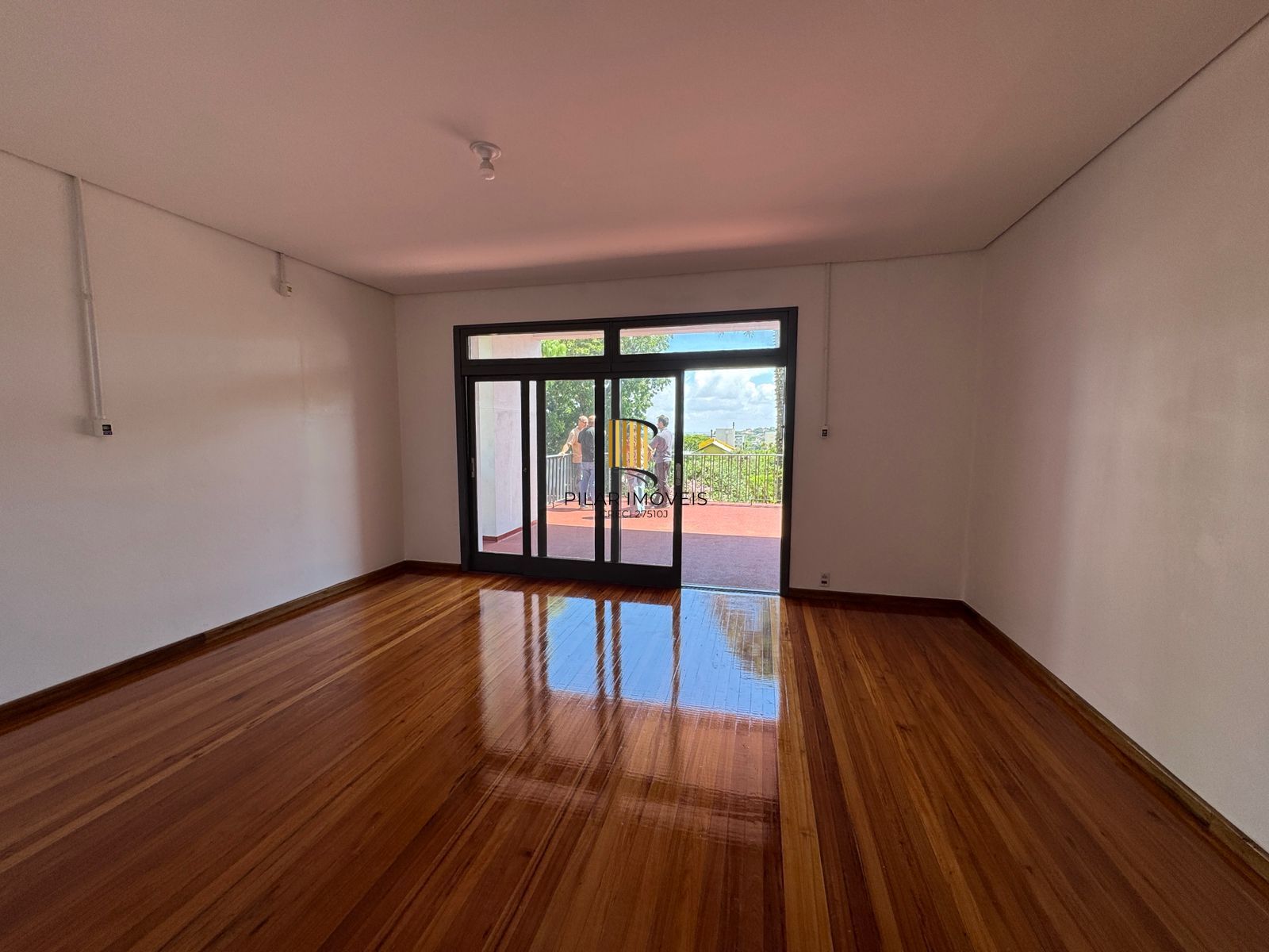 Tristeza -Imóvel único- Terreno 3658 m² privativos, casa 500m², 5d, reformada