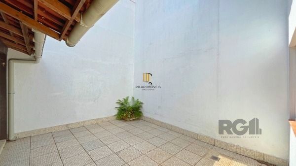 Casa Condominio em Porto Alegre, no bairro Cavalhada, com 2 dormitório(s), à ven