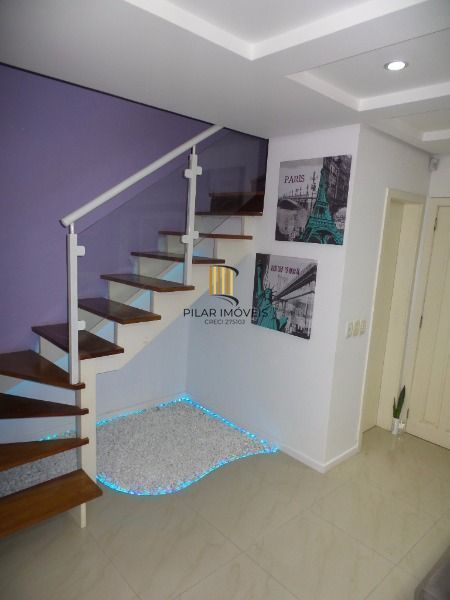 Casa para Venda - 290m², 3 dormitórios, sendo 1 suites, 6 vagas - Aberta Dos Mor