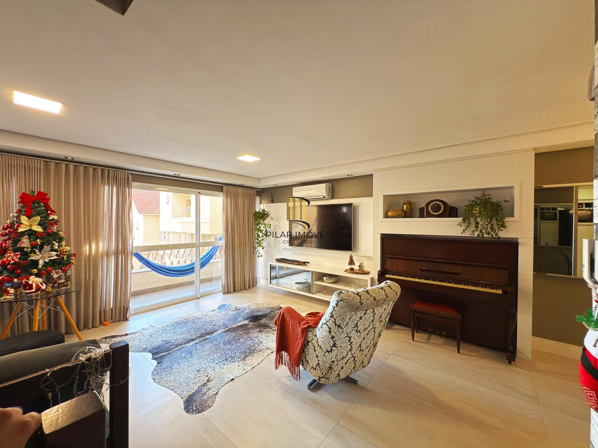 Casa de Condomínio 3 dormitórios no bairro Pedra Redonda