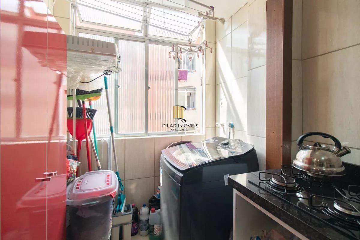 Lindo Apartamento com 2 dormitórios no bairro Santa Tereza.