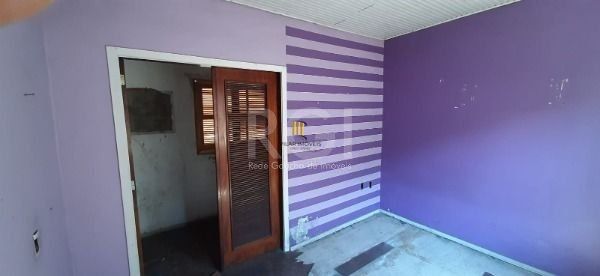 Casa para Venda - 170m², 2 dormitórios, 6 vagas - Sarandi