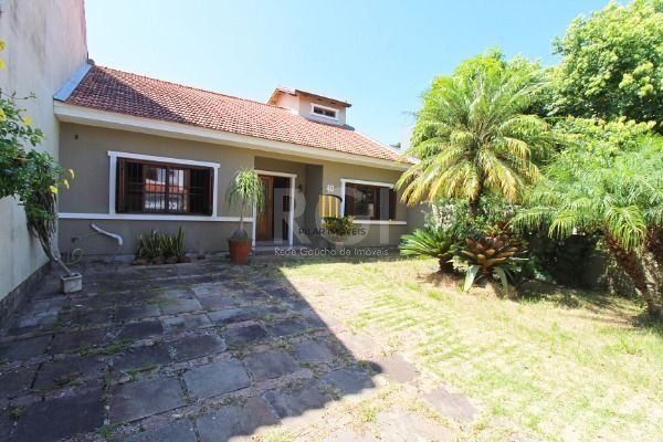Casa para Venda - 155m², 3 dormitórios, 1 vaga - Guarujá - Pilar Imóveis