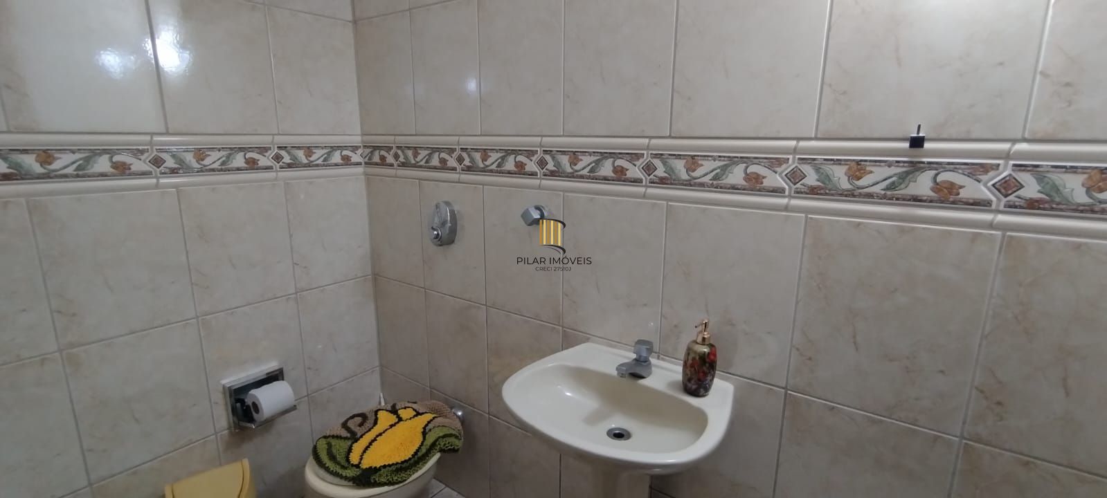 Casa Residencial com vista incrível para o Rio Guaíba no bairro Vila Conceição.